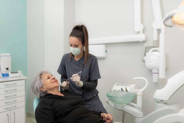 Best Emergency Cosmetic Dentistry (e.g., broken veneers) in Dundee, OR
